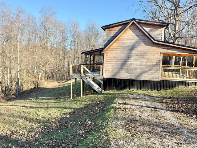 220 Mt Hope Road, Morehead, KY 40351