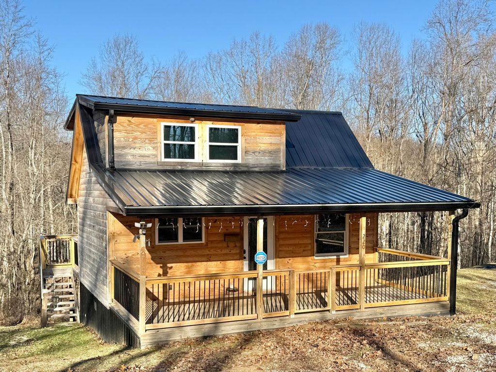 220 Mt Hope Road, Morehead, KY 40351