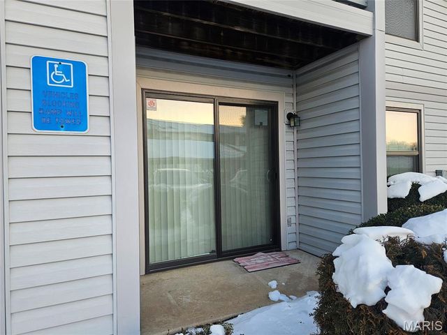 1625 Summergate Parkway G, St Peters, MO 63303