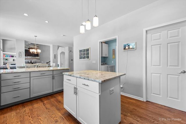9232 Bristol Lane, Huntley, IL 60142