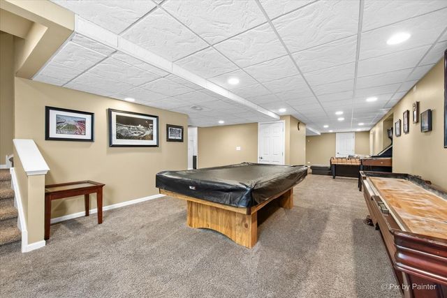 9232 Bristol Lane, Huntley, IL 60142