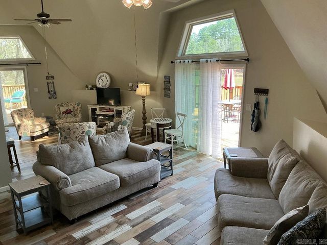 125 Mesa Trail, Hot Springs, AR 71913