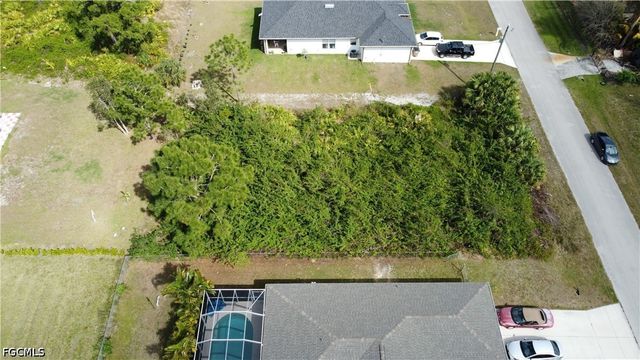 3304 61st ST W, Lehigh Acres, FL 33971