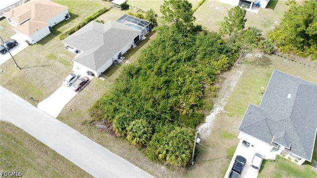 3304 61st ST W, Lehigh Acres, FL 33971
