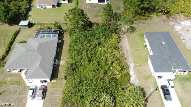 3304 61st ST W, Lehigh Acres, FL 33971