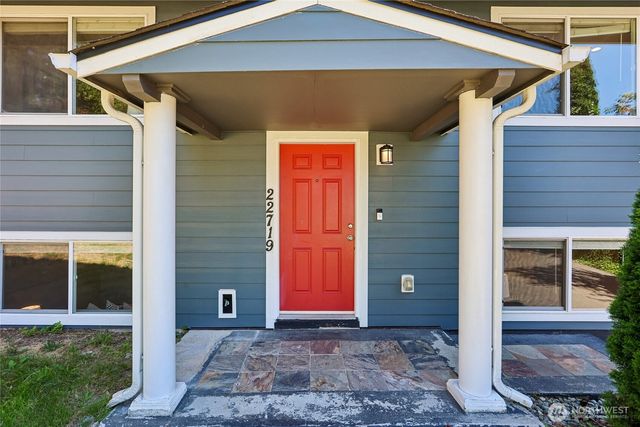 22719 1st Place W, Bothell, WA 98021