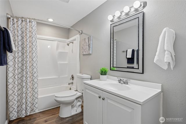 22719 1st Place W, Bothell, WA 98021