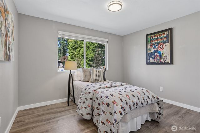22719 1st Place W, Bothell, WA 98021