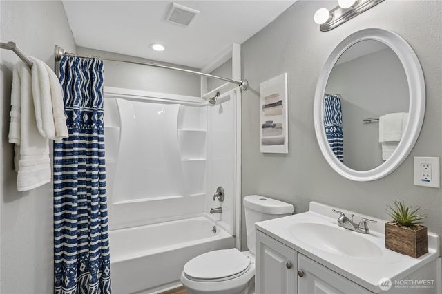 22719 1st Place W, Bothell, WA 98021
