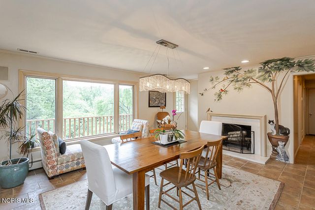 1420 Old Trail Road, Maumee, OH 43537