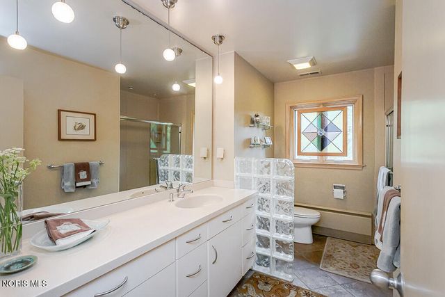 1420 Old Trail Road, Maumee, OH 43537