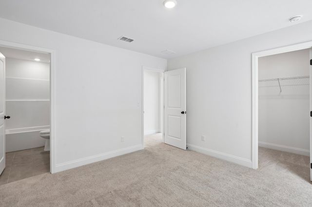 227 Jasmine Way, La Vergne, TN 37086