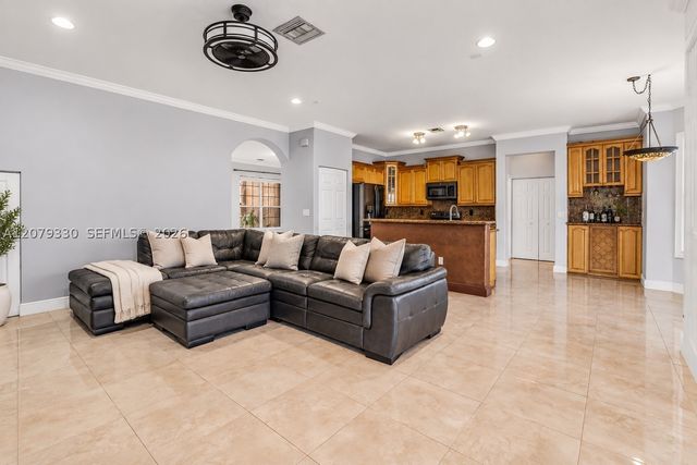 2566 SW 158th Ave, Miramar, FL 33027
