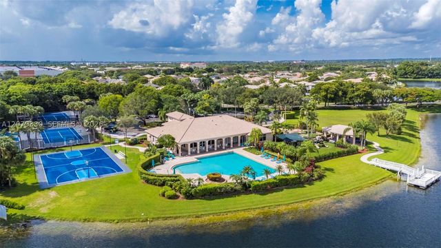2566 SW 158th Ave, Miramar, FL 33027