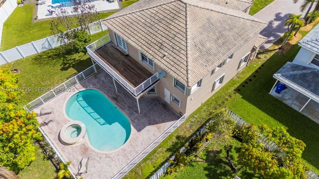 2566 SW 158th Ave, Miramar, FL 33027