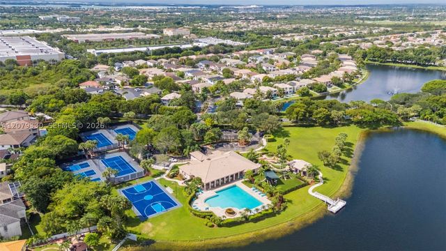 2566 SW 158th Ave, Miramar, FL 33027