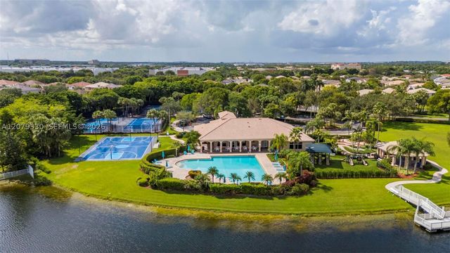 2566 SW 158th Ave, Miramar, FL 33027