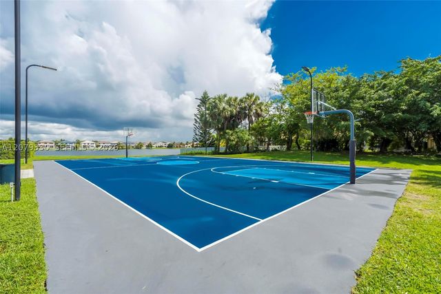 2566 SW 158th Ave, Miramar, FL 33027