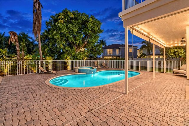 2566 SW 158th Ave, Miramar, FL 33027