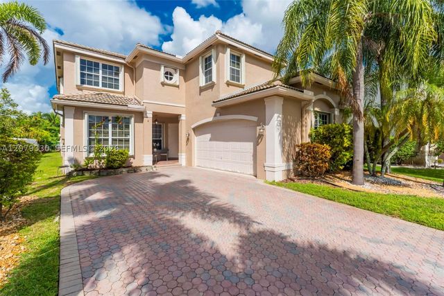 2566 SW 158th Ave, Miramar, FL 33027