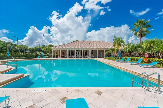 2566 SW 158th Ave, Miramar, FL 33027