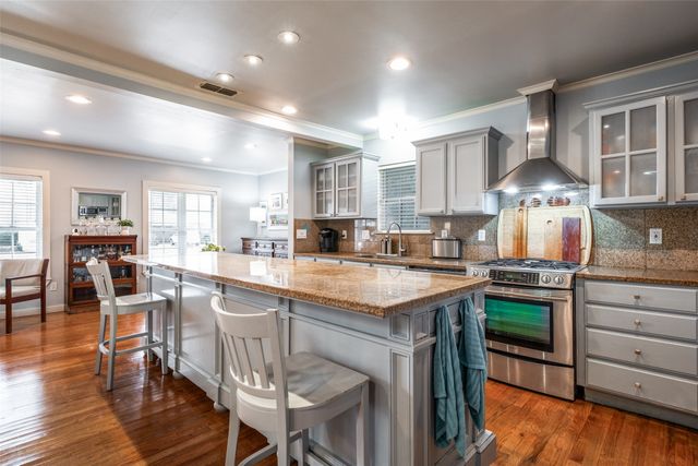 6463 Highgate Lane, Dallas, TX 75214