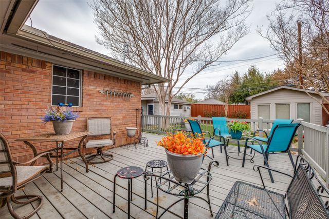 6463 Highgate Lane, Dallas, TX 75214