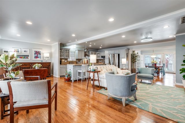 6463 Highgate Lane, Dallas, TX 75214