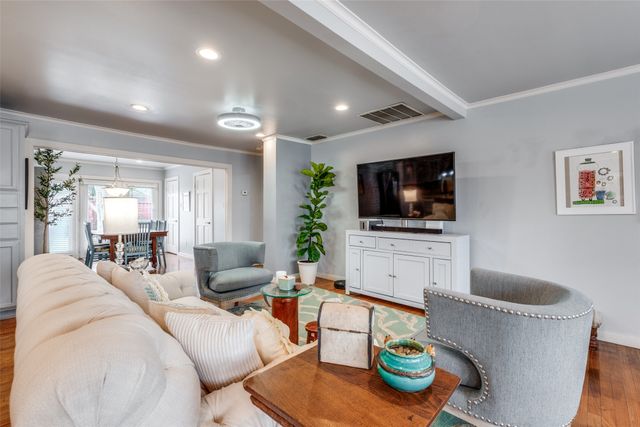 6463 Highgate Lane, Dallas, TX 75214