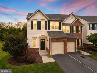 40 SUNDANCE DR, Hamilton, NJ 08619