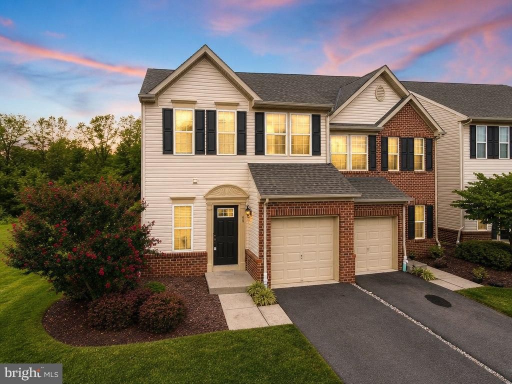 40 SUNDANCE DR, Hamilton, NJ 08619