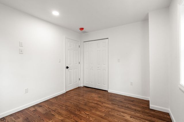 122 York St, Stoughton, MA 02072