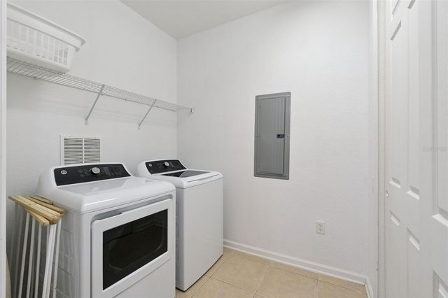 4816 CAYVIEW AVENUE 201, Orlando, FL 32819