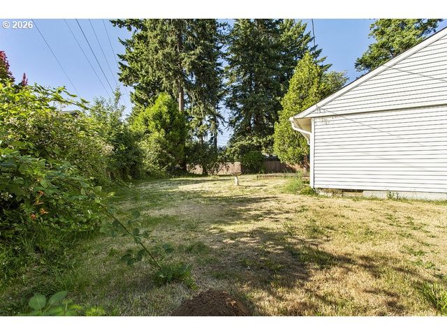 3301 Se 175TH Pl, Portland, OR 97236