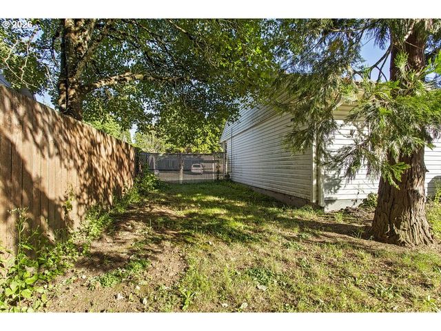 3301 Se 175TH Pl, Portland, OR 97236