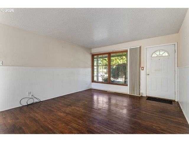3301 Se 175TH Pl, Portland, OR 97236