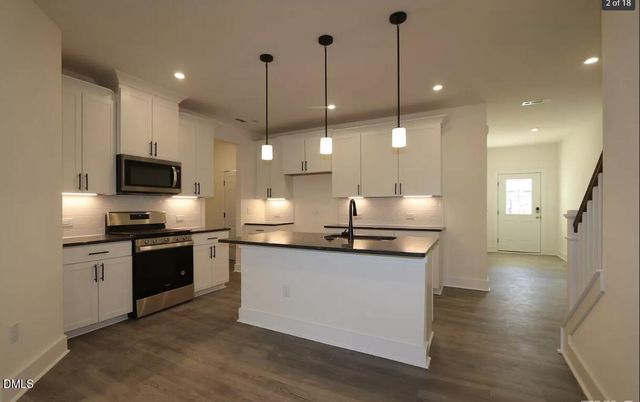 473 Autumn Rain, Cary, NC 27519