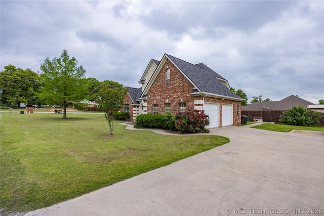 1425 Folsom, Durant, OK 74701