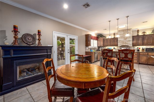 1425 Folsom, Durant, OK 74701