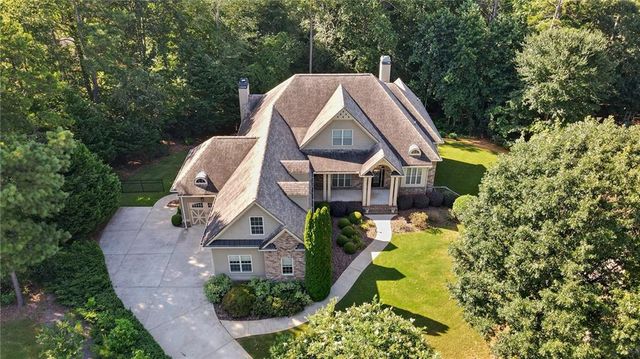 5195 Stefan Ridge Way, Buford, GA 30519