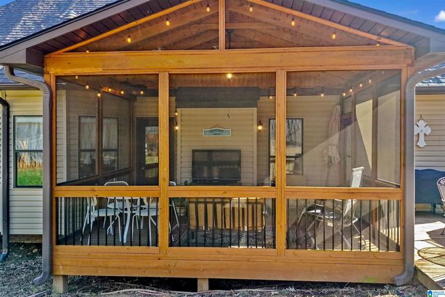 236 THOROUGHBRED LANE, Alabaster, AL 35007