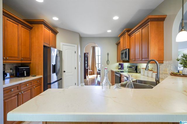 236 THOROUGHBRED LANE, Alabaster, AL 35007