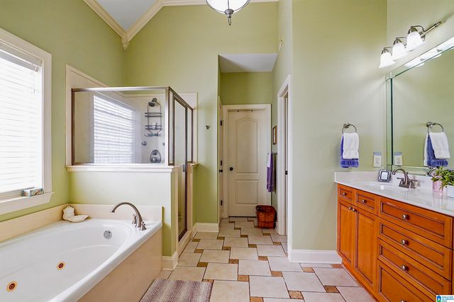 236 THOROUGHBRED LANE, Alabaster, AL 35007