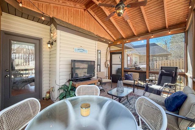 236 THOROUGHBRED LANE, Alabaster, AL 35007