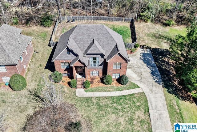 236 THOROUGHBRED LANE, Alabaster, AL 35007