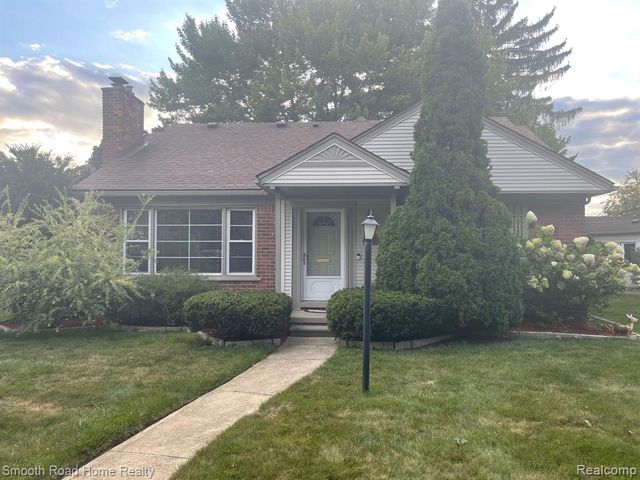 1414 Fairway Court, Dearborn, MI 48124