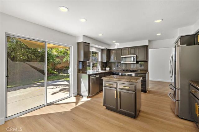 2 Bootstrap Court, Trabuco Canyon, CA 92679