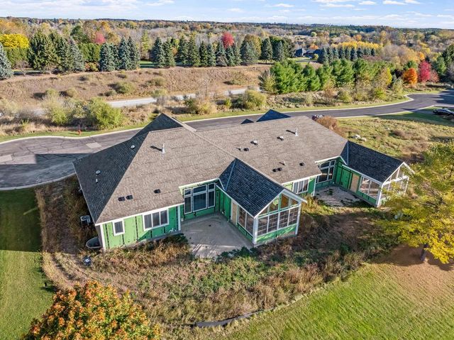 301 Fairway Meadows LANE, Sheboygan Falls, WI 53085