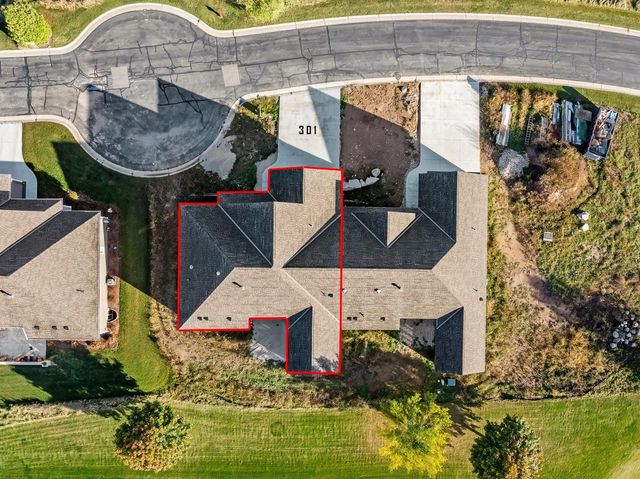 301 Fairway Meadows LANE, Sheboygan Falls, WI 53085