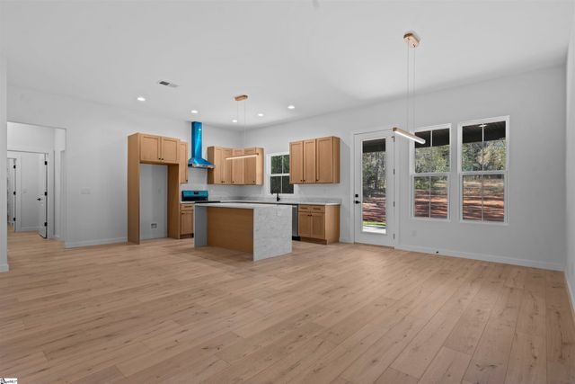 1356 Old Canaan Road, Spartanburg, SC 29306